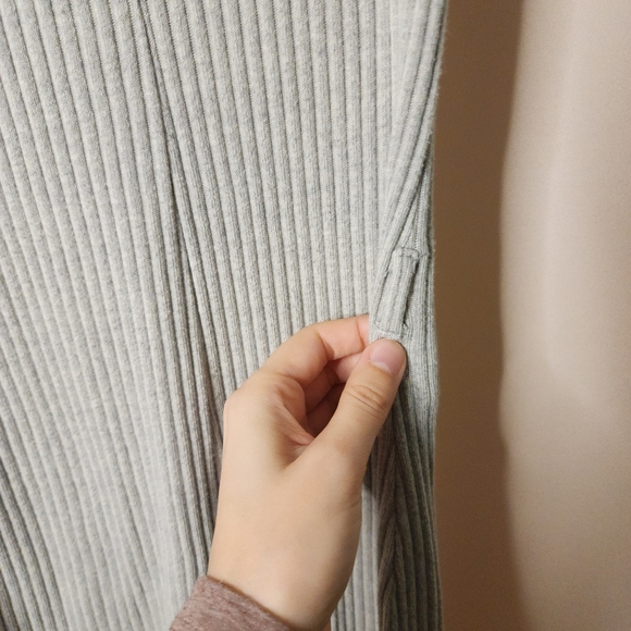 Grey knitted bodycon dress, cotton, viscose blend, New Loook, size small, midi - Picture 8 of 8